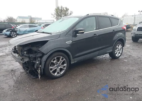 2015 Ford Escape Titanium из США, поврежденный, VIN 1FMCU9J9XFUB77087